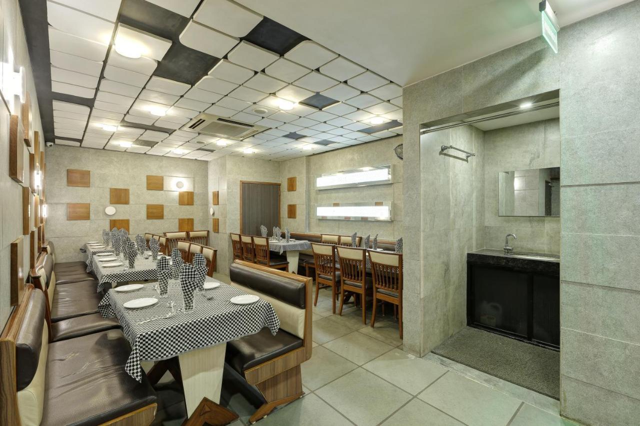 Hotel Good Night Αχμπανταμπάντ Εξωτερικό φωτογραφία